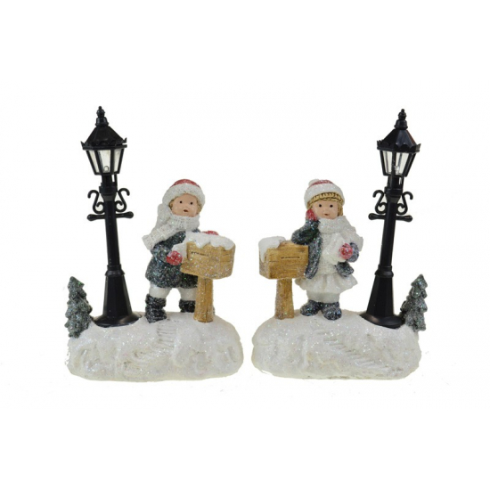 Dekoráció fiú/lány poly LEDes 10*5.7*15cm táblával fehér