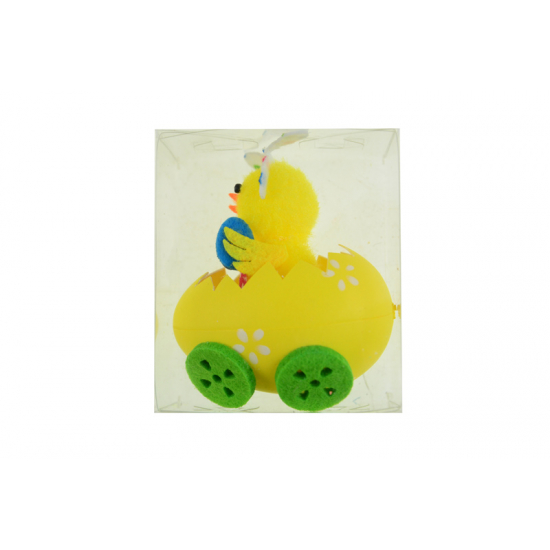 Figura csibe tojás autóban 6*7cm sárga