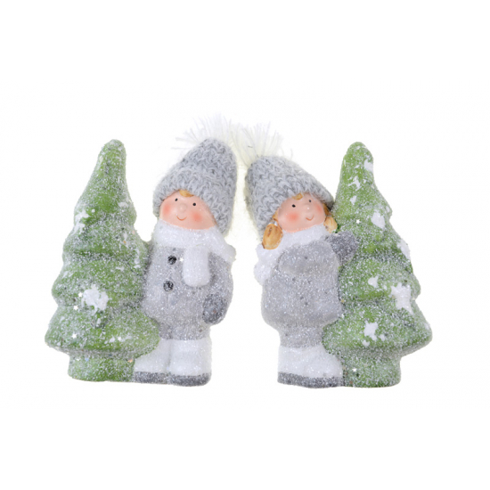 Figura fiú/lány kerámia álló 10,5*6*14cm fenyővel szürke