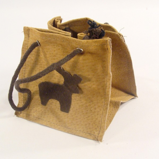 Táska bőr szarvasos 12*12*11cm barna